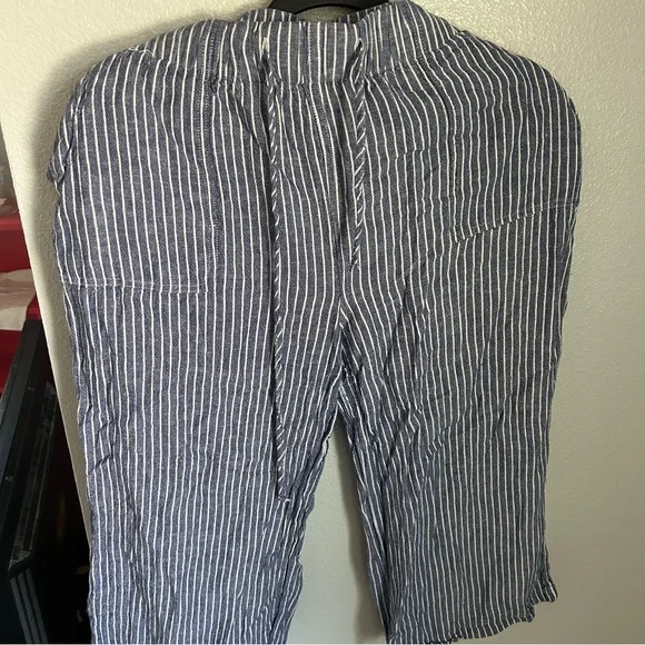 Stretchy waist band pants - Picture 2 of 2